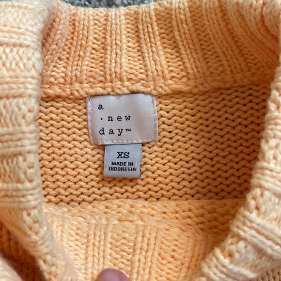 spring sweater orange and purple bundle - Picture 5 of 6